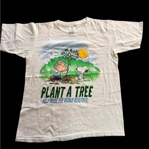 Jostens Vintage Peanuts Short Sleeve Arbor Day White Tshirt